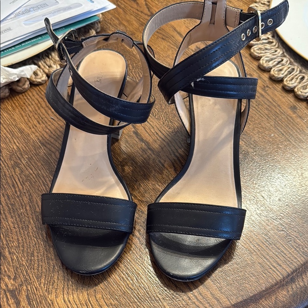 Elegant Black Strappy Women's Sandals